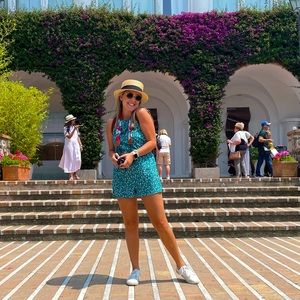 Meet your Posher, Maria